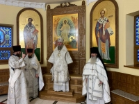 Божественная литургия и освящение воды в храме Возвдвижения Господня 7